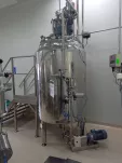 Linia do produkcji płynów w standardzie farmaceutycznym Kates 4x1000l - 8
