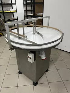 Stół podawczy Farmomac – 900 mm